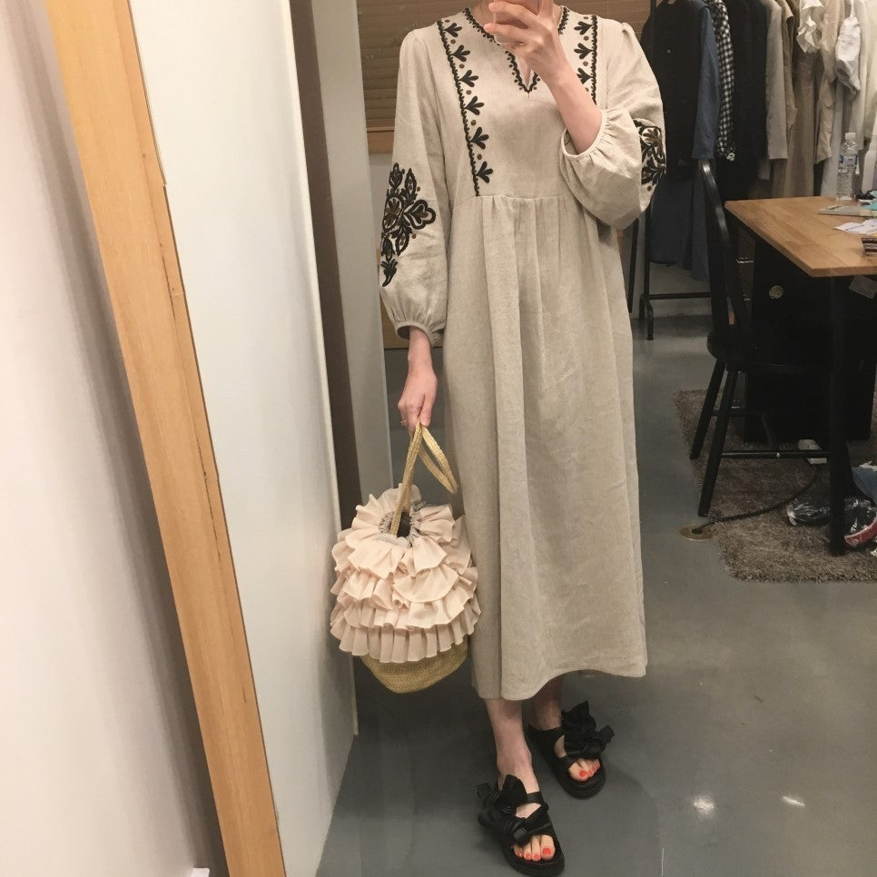 Robe Brodée Chic